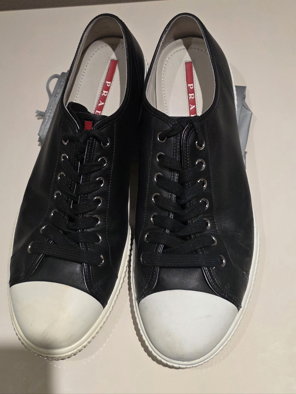 Prada Low Sneakers - Barely Worn - 9.5 LV - US 10.5 - Picture 3 of 8